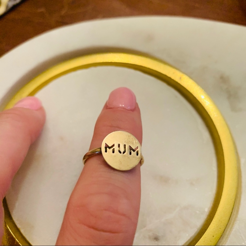 Gold 'MUM' Round Disc Ring - Women